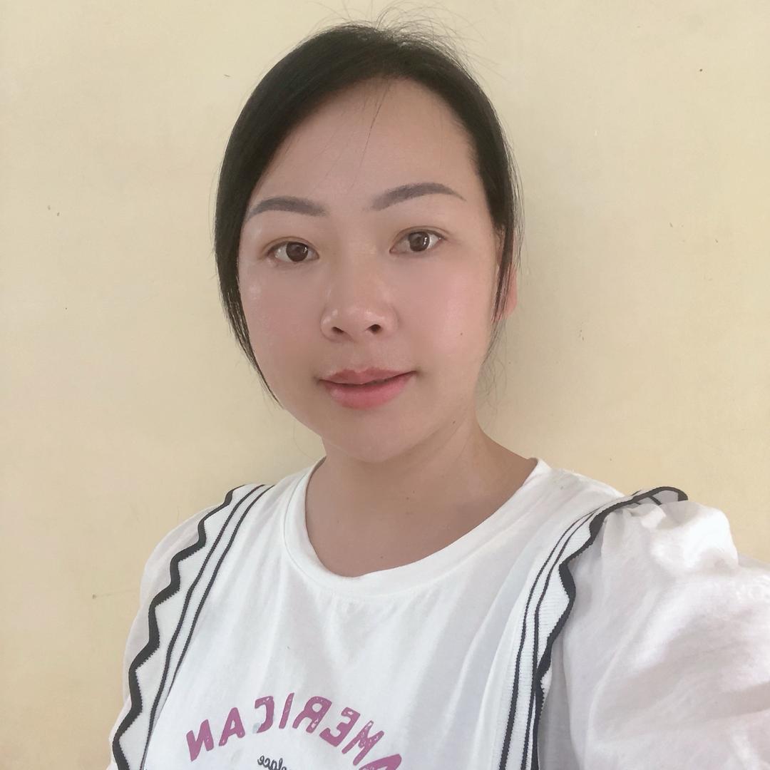 桂林阳朔旅游红钰