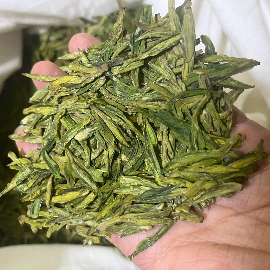 西湖龙井茶农老王