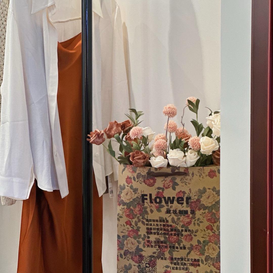Flower服妆美学