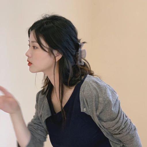 谦谦女裤