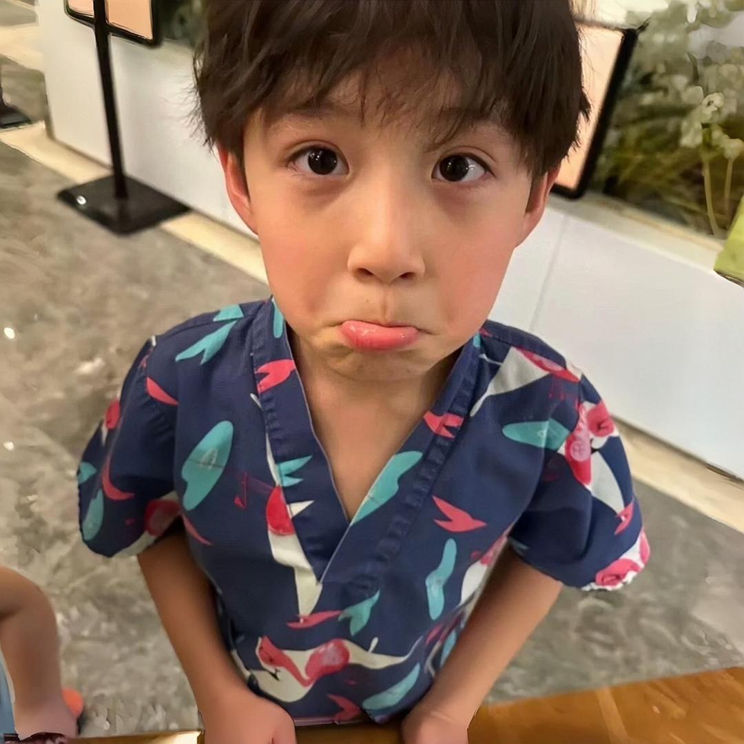 煜然