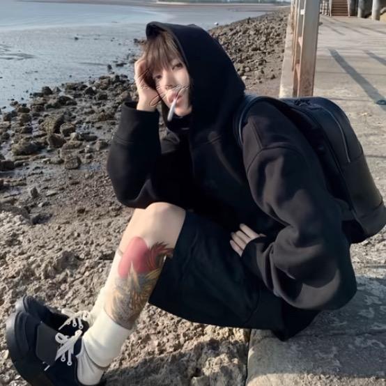 ㅤㅤㅤ ㅤ