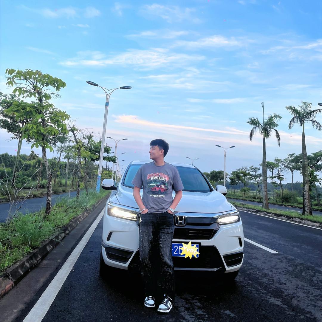 海南鸿图-华建铝材门窗厂~劳