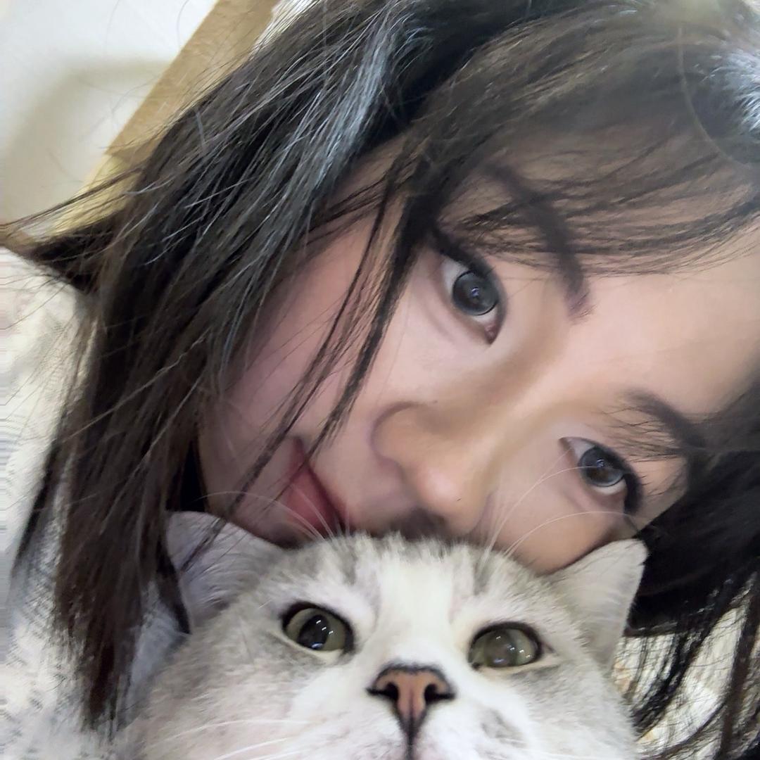 橙意满满₍˄·͈༝·͈˄*₎◞ ̑̑