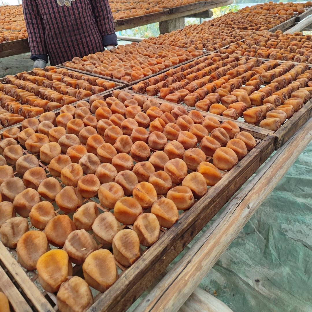 HZR钰泽润城果蔬专卖店