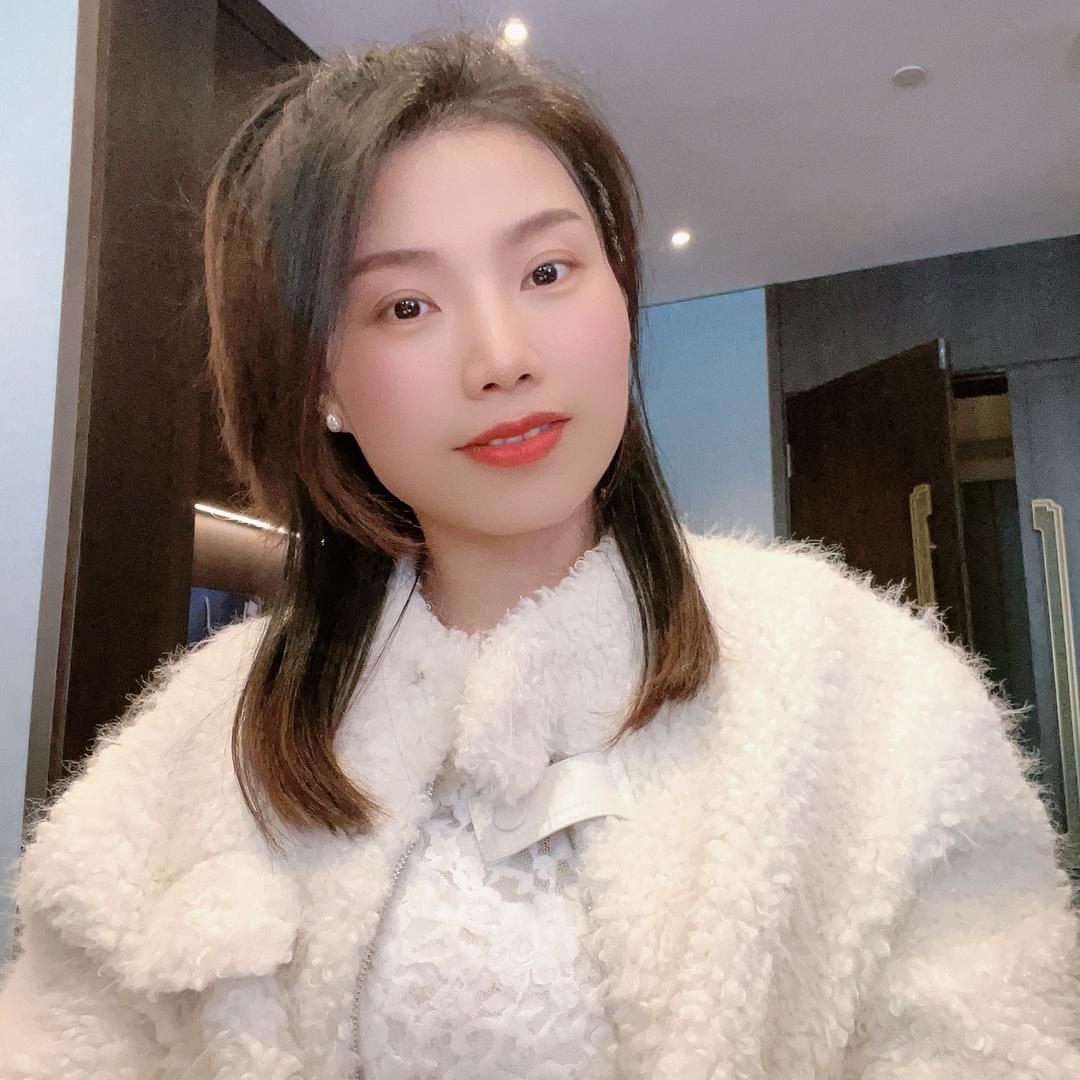 长寿"可柔女装"～丹丹