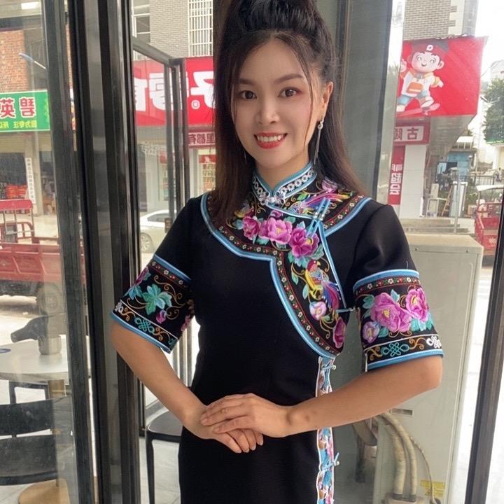 古韵民族风服饰