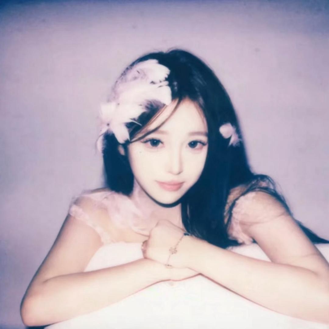 我头发总是炸炸的