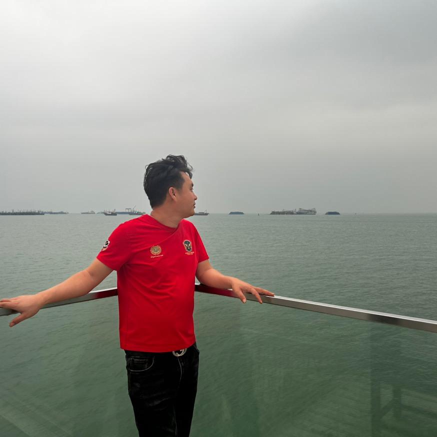 海少༄༅