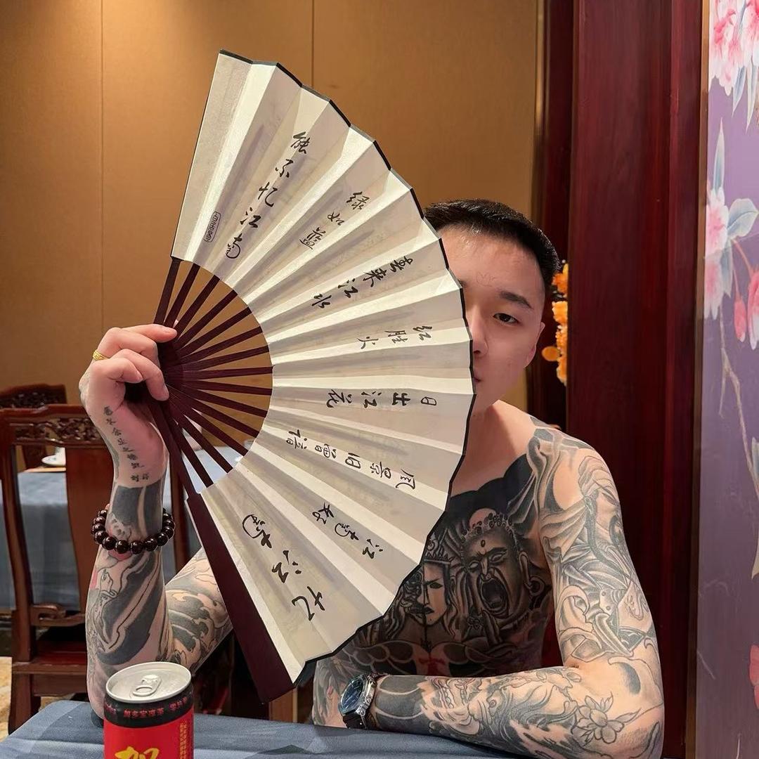 李明奇