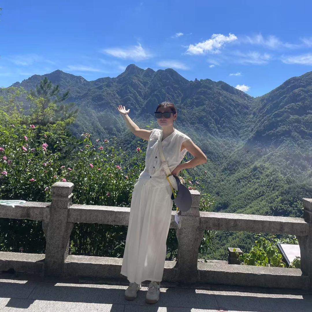 依依家居服