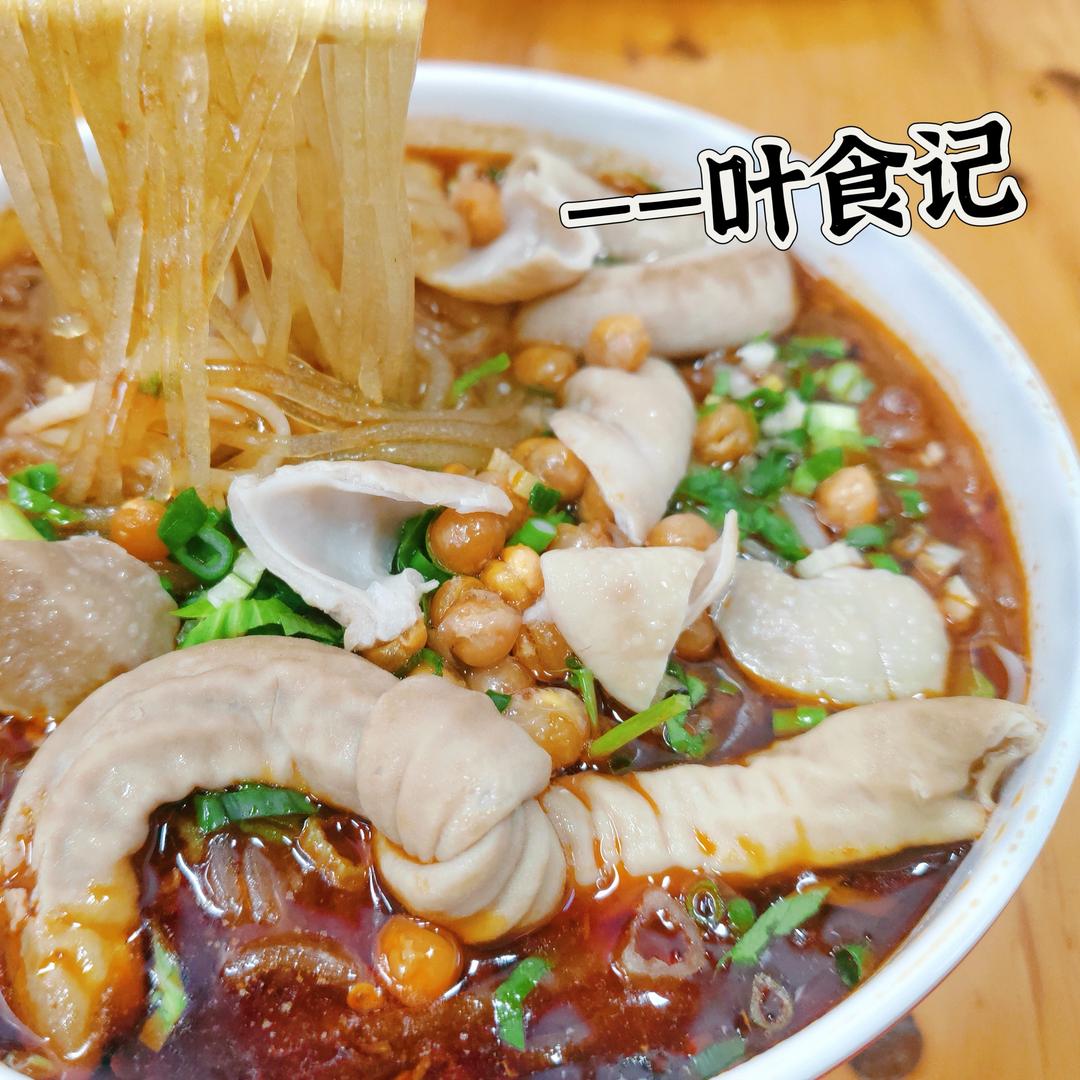 叶食记手工肥肠粉