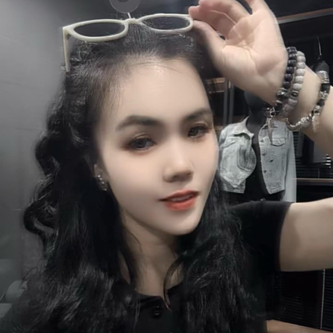 岩岩MIMI Factory自制女装