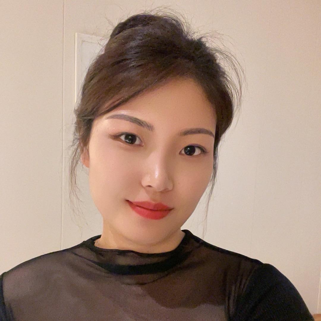 @刘思彤