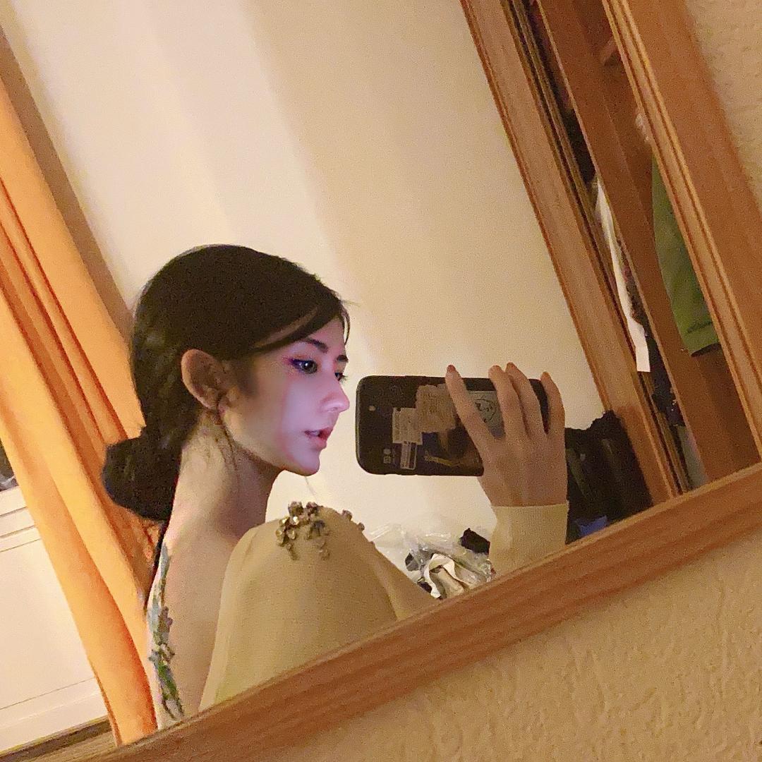 烟给我烟