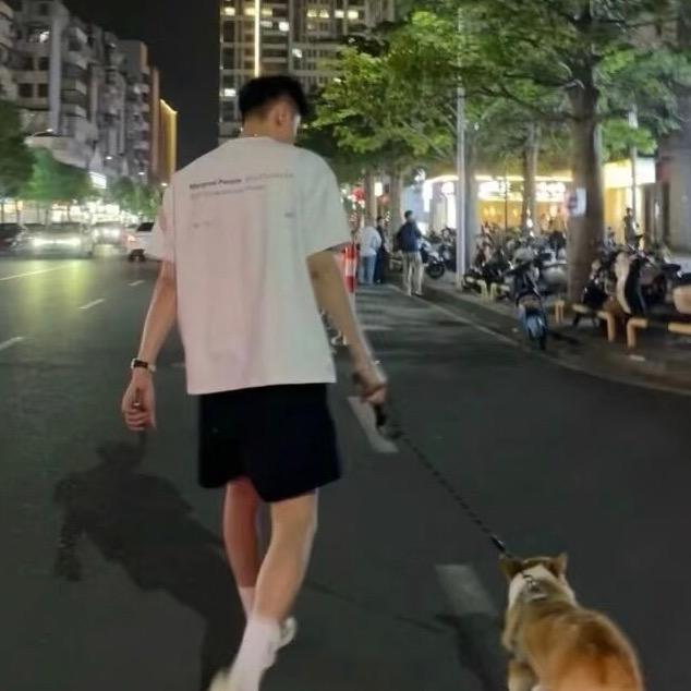 老莫