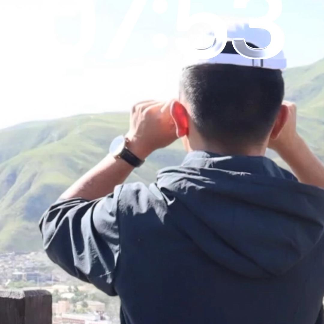 骑着蜗牛吃巧克力🍫