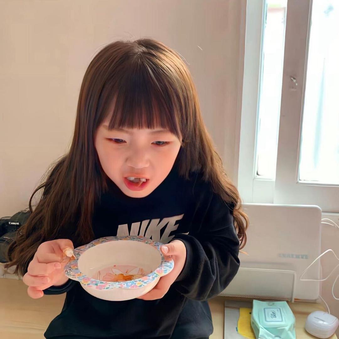 朕是一个脆弱的皇帝