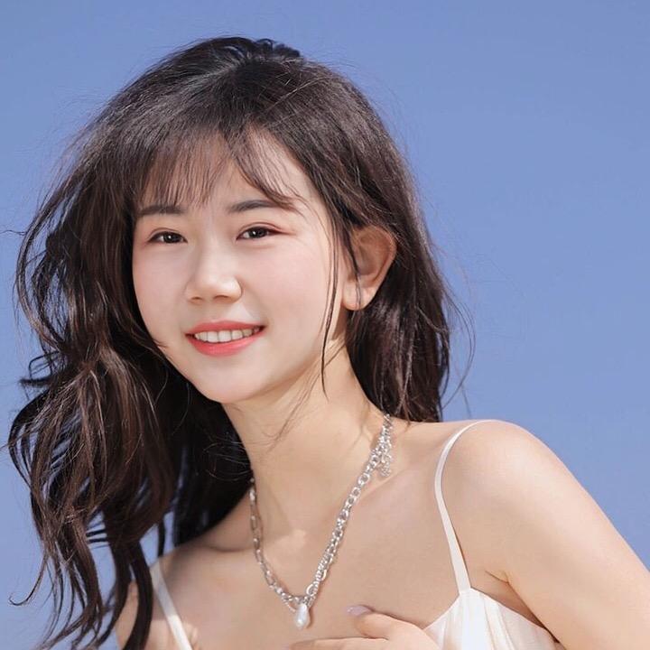 Miss小鱼吃点啥