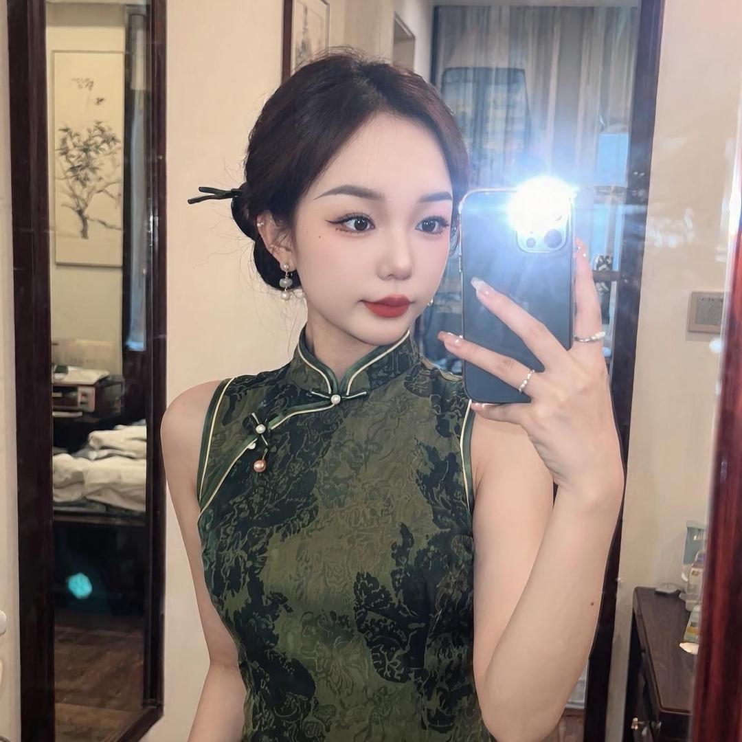 小鱼不吃鱼🖤