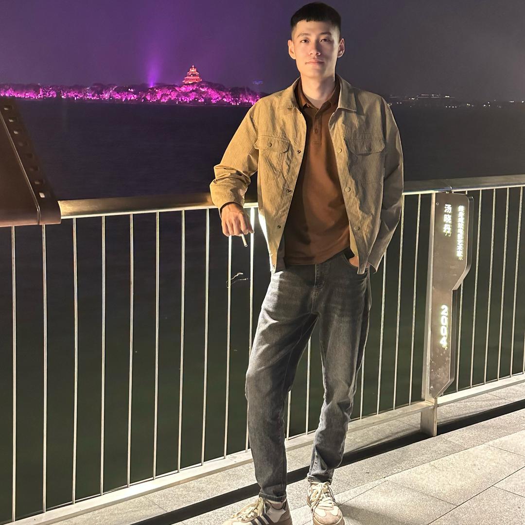 A 小康🏚️