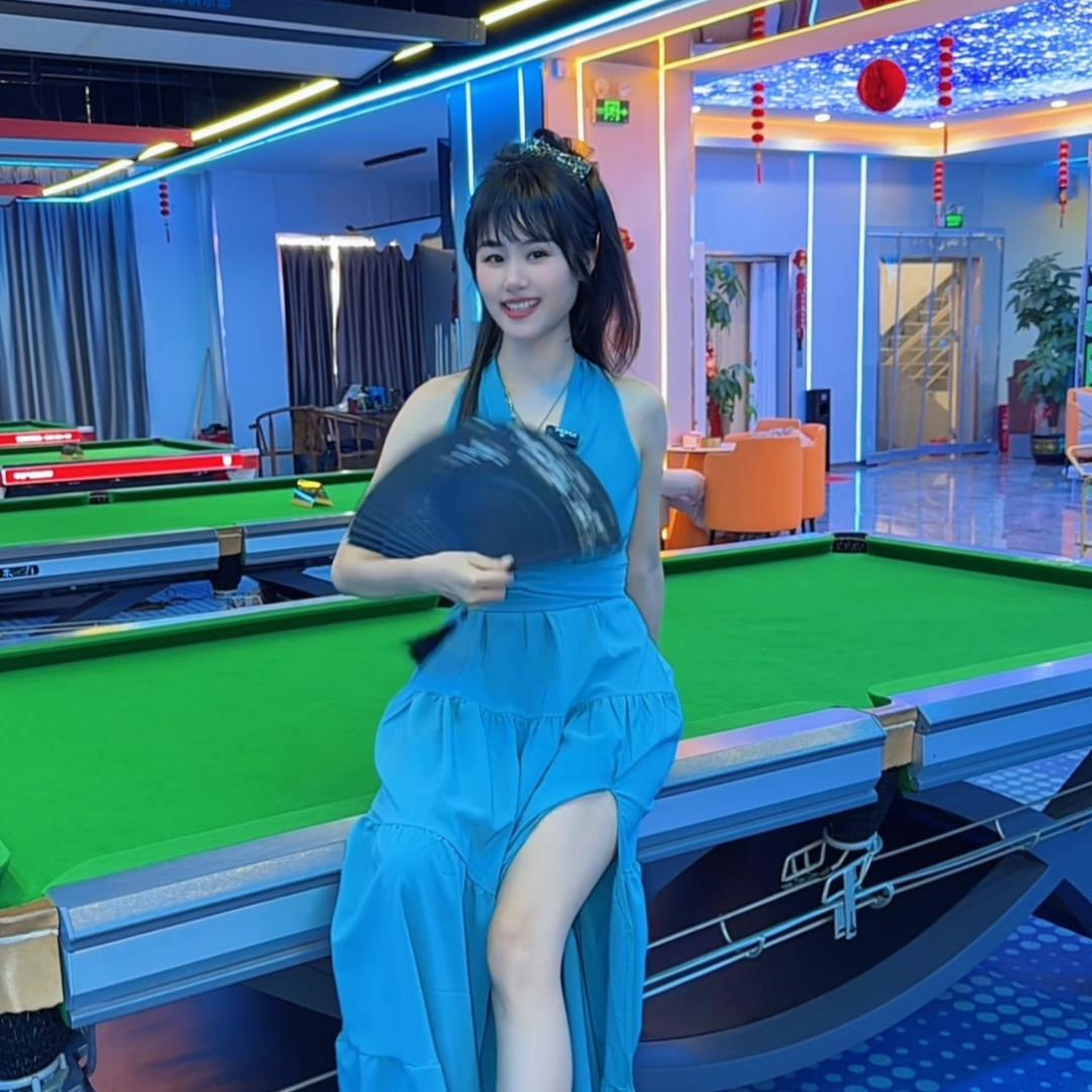 化州妹吃喝玩乐