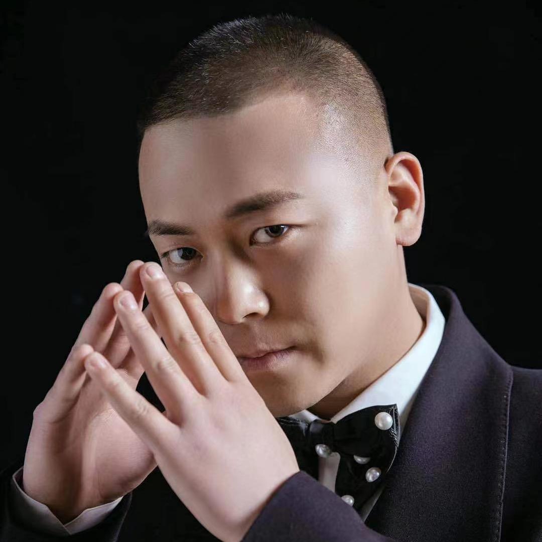 俊臣苏、金蝉知了猴