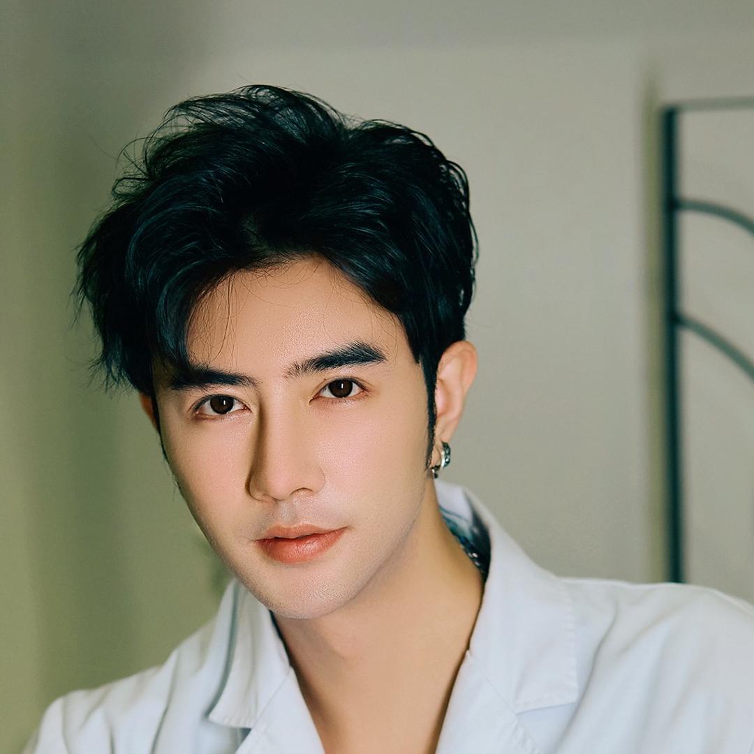 Henry•黄广志