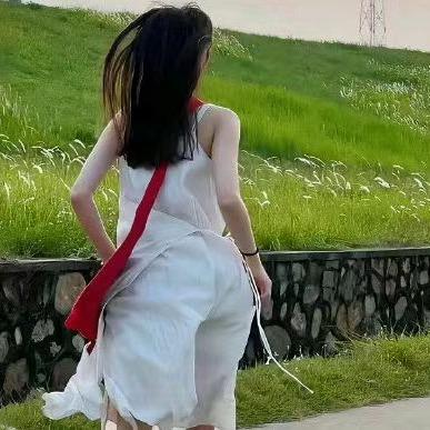 ऋऋ小曲服饰&
