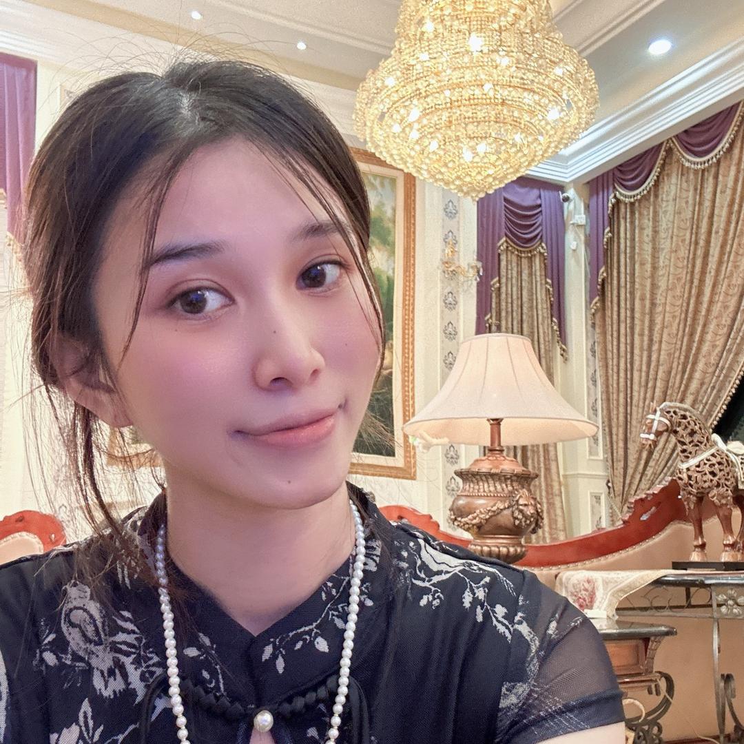 黄亦玫@huang