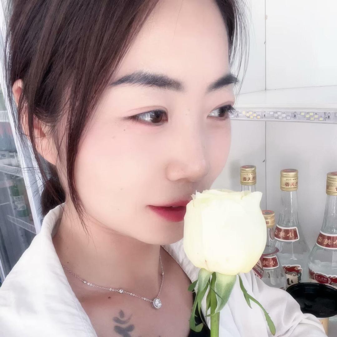 耿耿*
