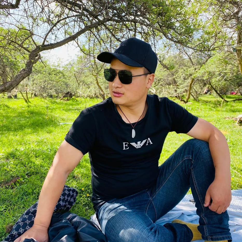 霍尔藏_唐卡画师