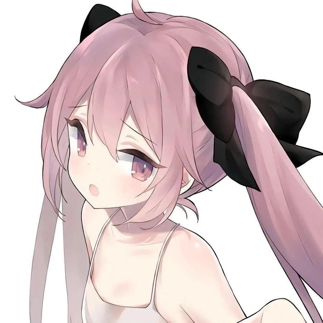 咬耳朵