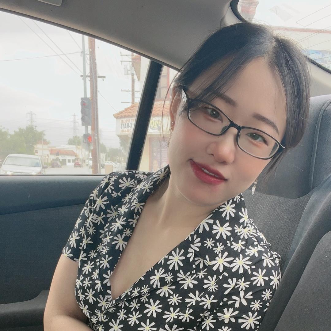 手可摘星 陈女士