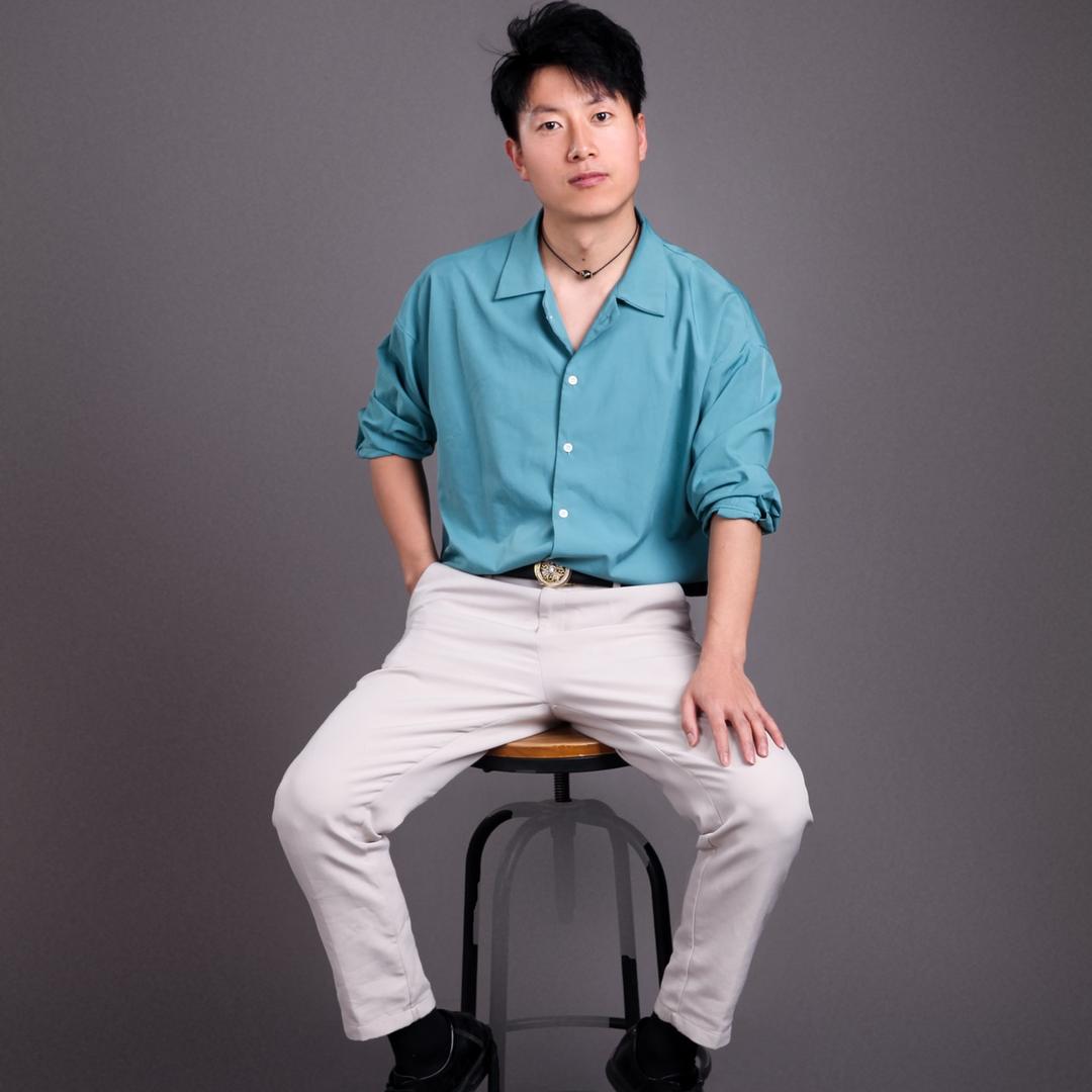 崇信减龄烫发专家  阿勇