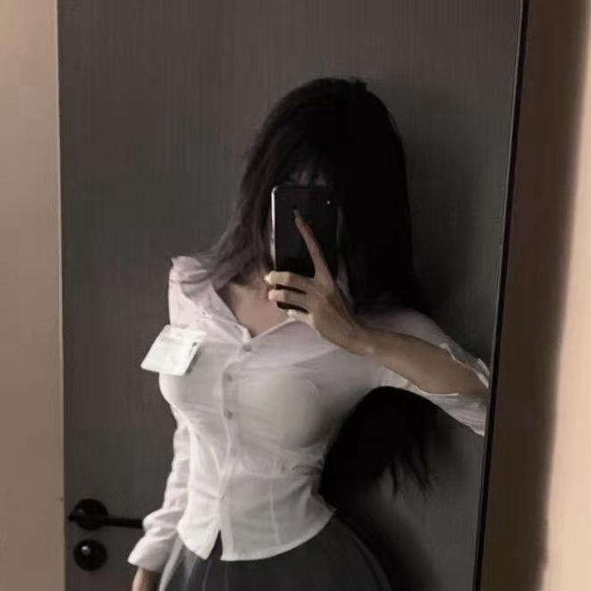 青妩