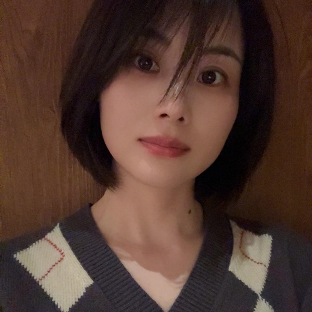 乐意李（beautiful）
