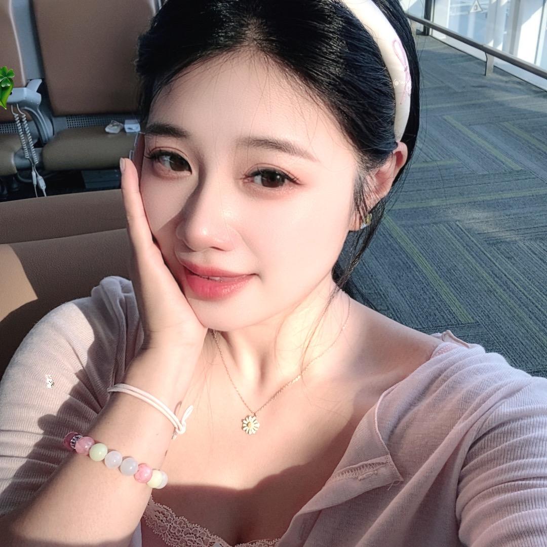柒柒