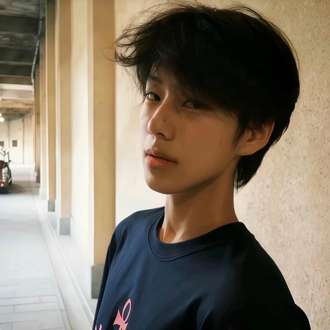 我想早点睡  ㅤㅤㅤㅤ