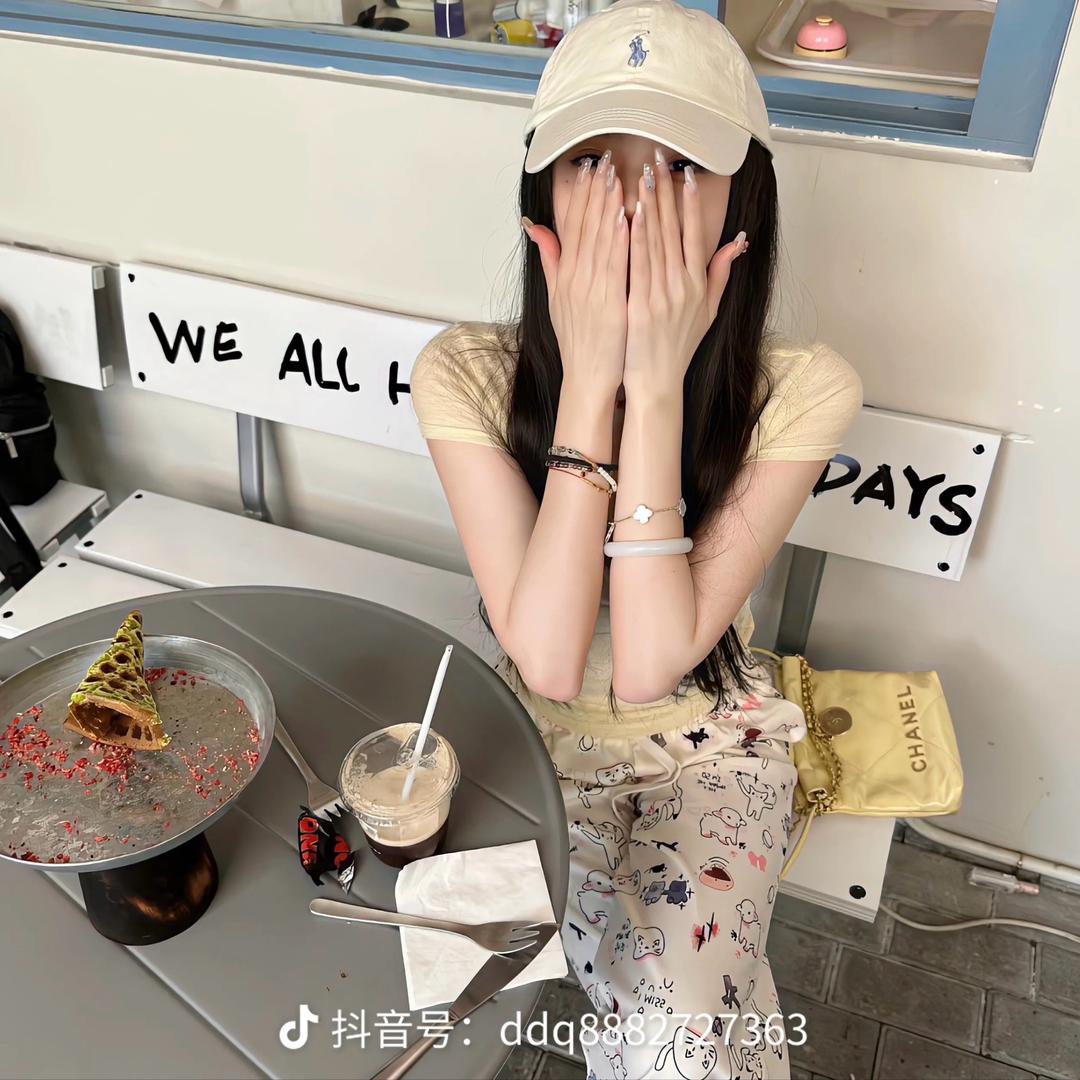 打工妹（打不服)