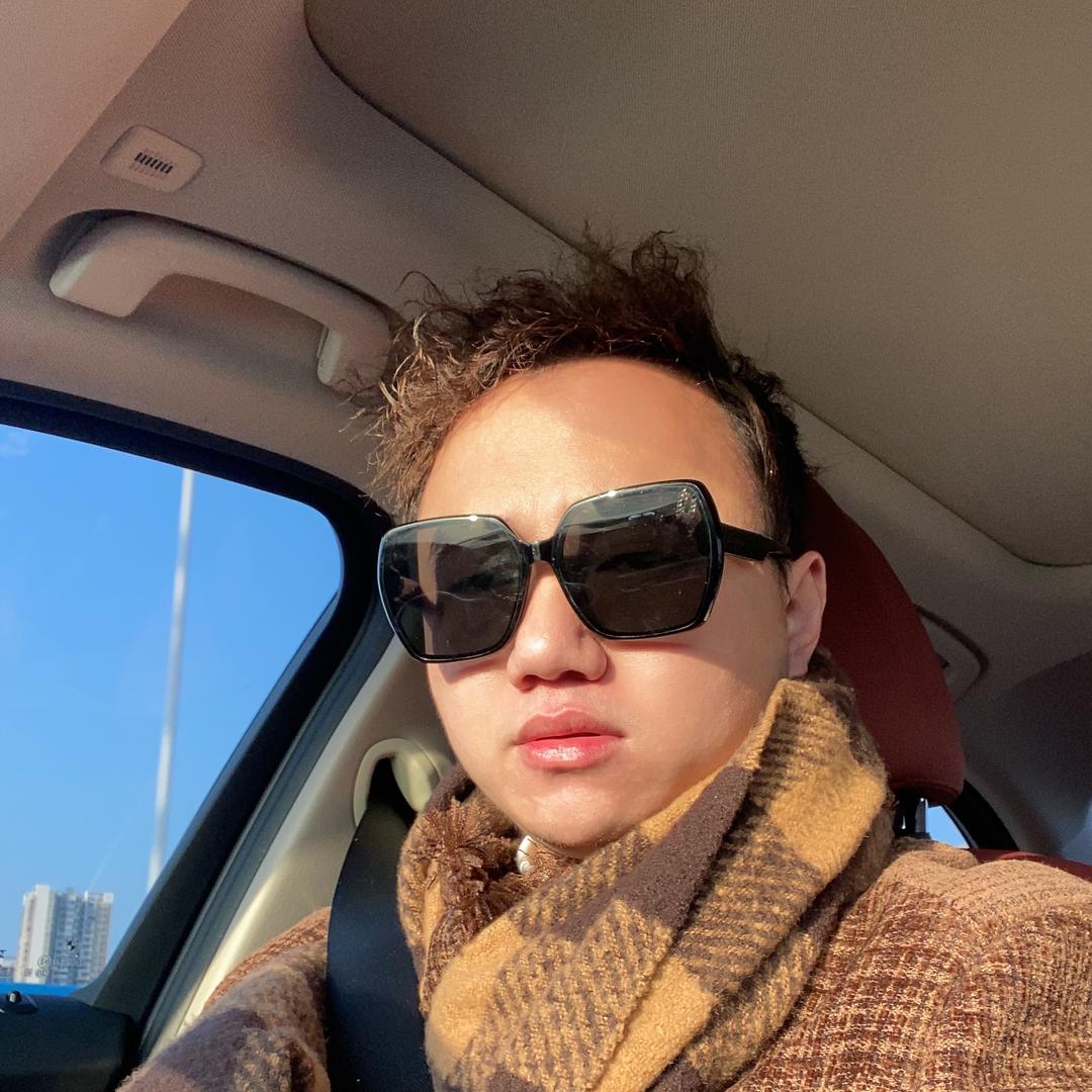合川染发夏Sir