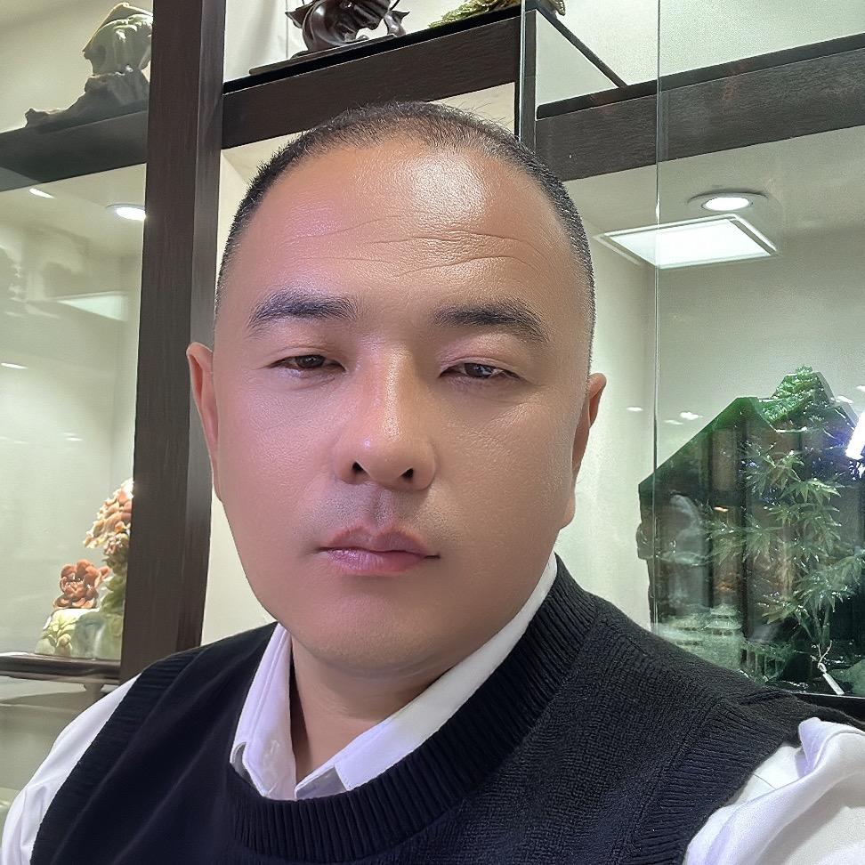 辽宁桓毓亭晖玉雕
