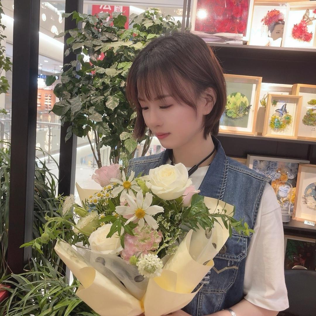 糯米团子Dayce.