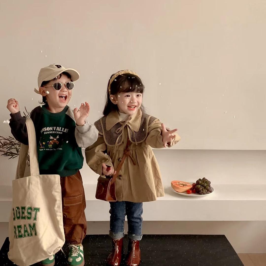 俩个小朋友童品