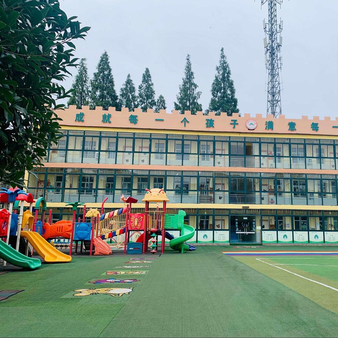 襄阳市樊城区跨世纪幼儿园刘园长