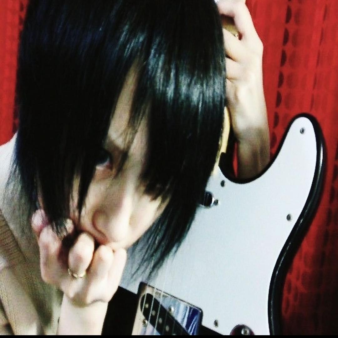 如果分开是一场滂沱大雨