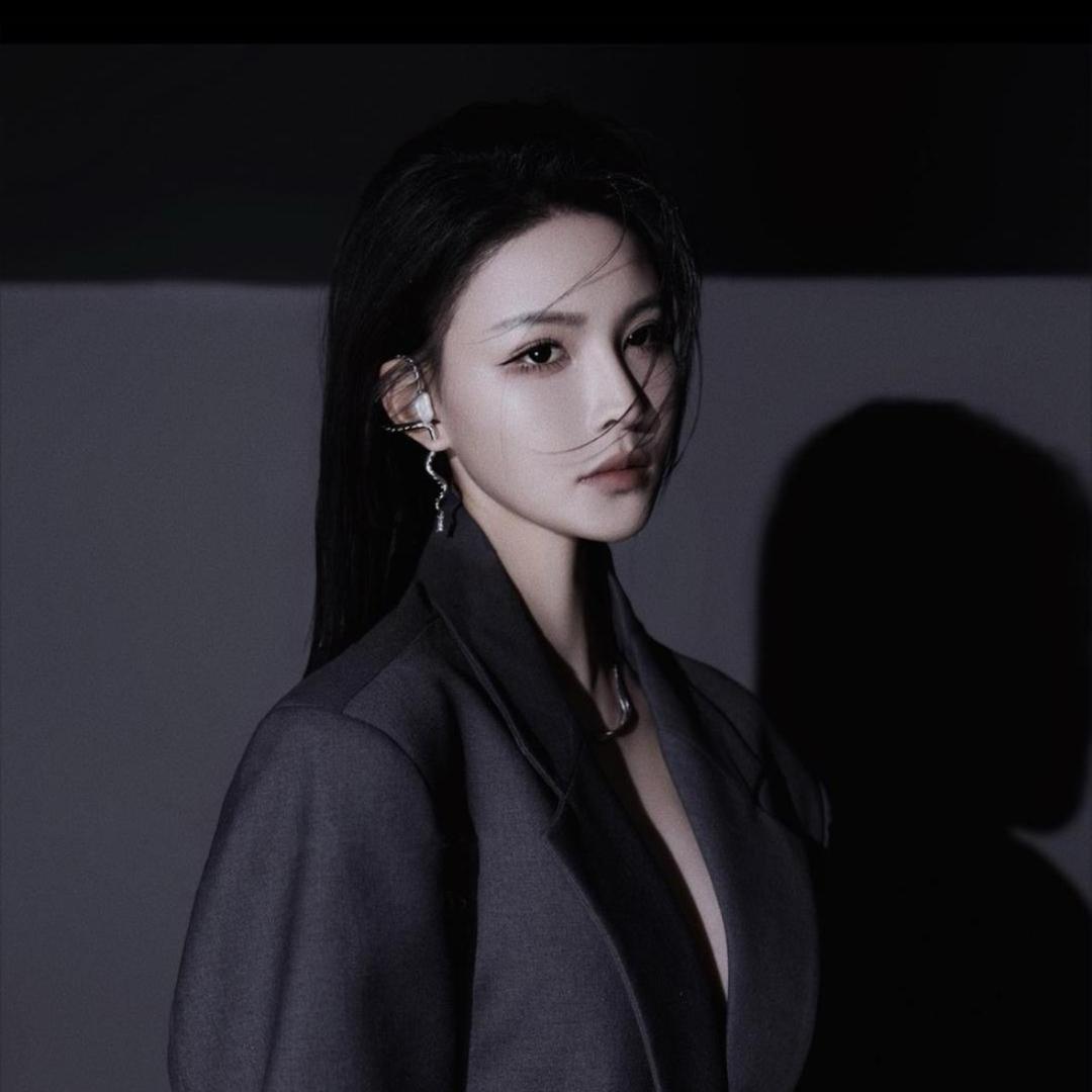 溶溶RONGRONG每日穿搭