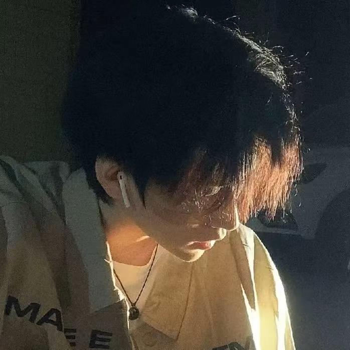 绯周（地铁逃生扶贫）