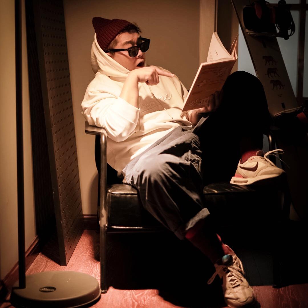 别动我酸奶里的冰箱