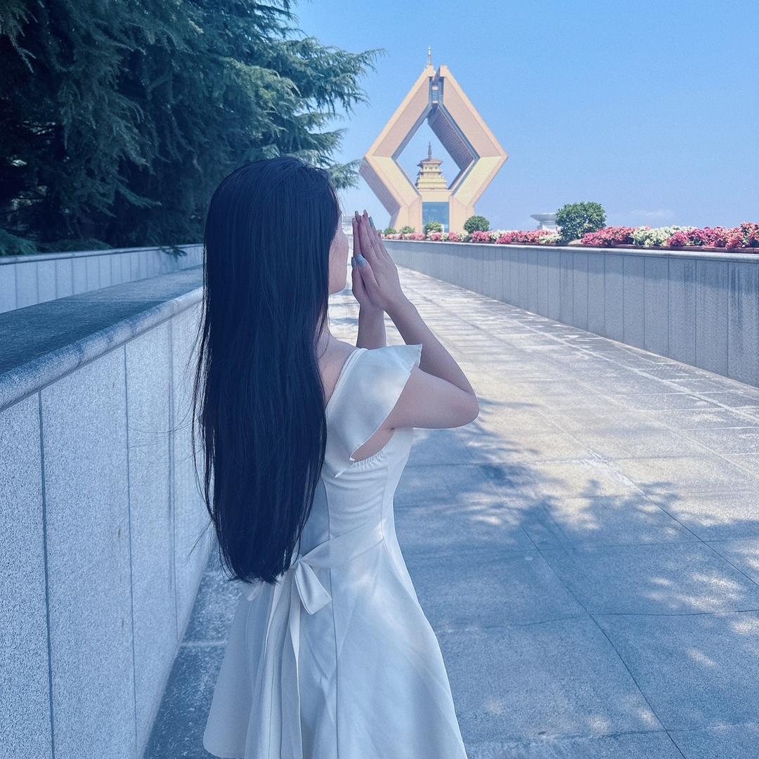 ᥫᩣ 花辰